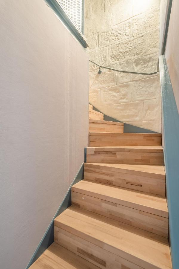 Studio En Duplex-Aircon-Terrasse-Parking-Calme Bordeaux Buitenkant foto